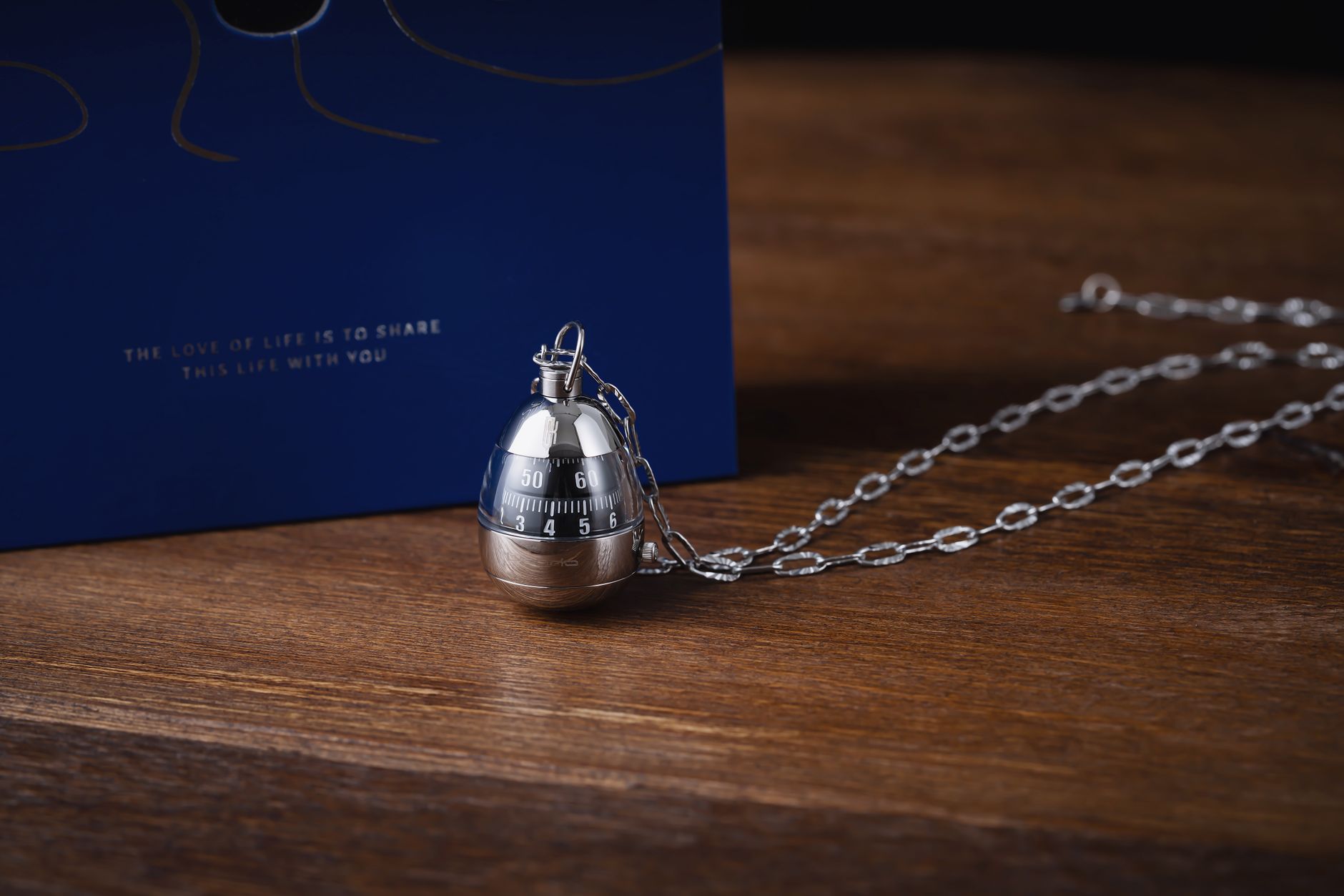 Christmas Jewelry Gifts for Her: What to Put Under the Tree