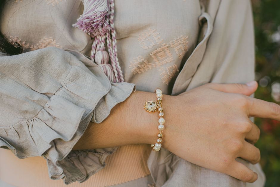 Jewellery Sizing Guide: Choose the Right Ring Size & Chain Length