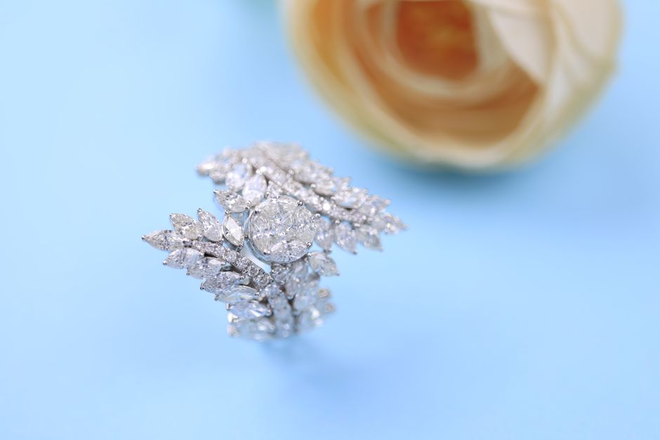 Mother's Day Jewelry Gifts She'll Actually Wear (2026 Picks)